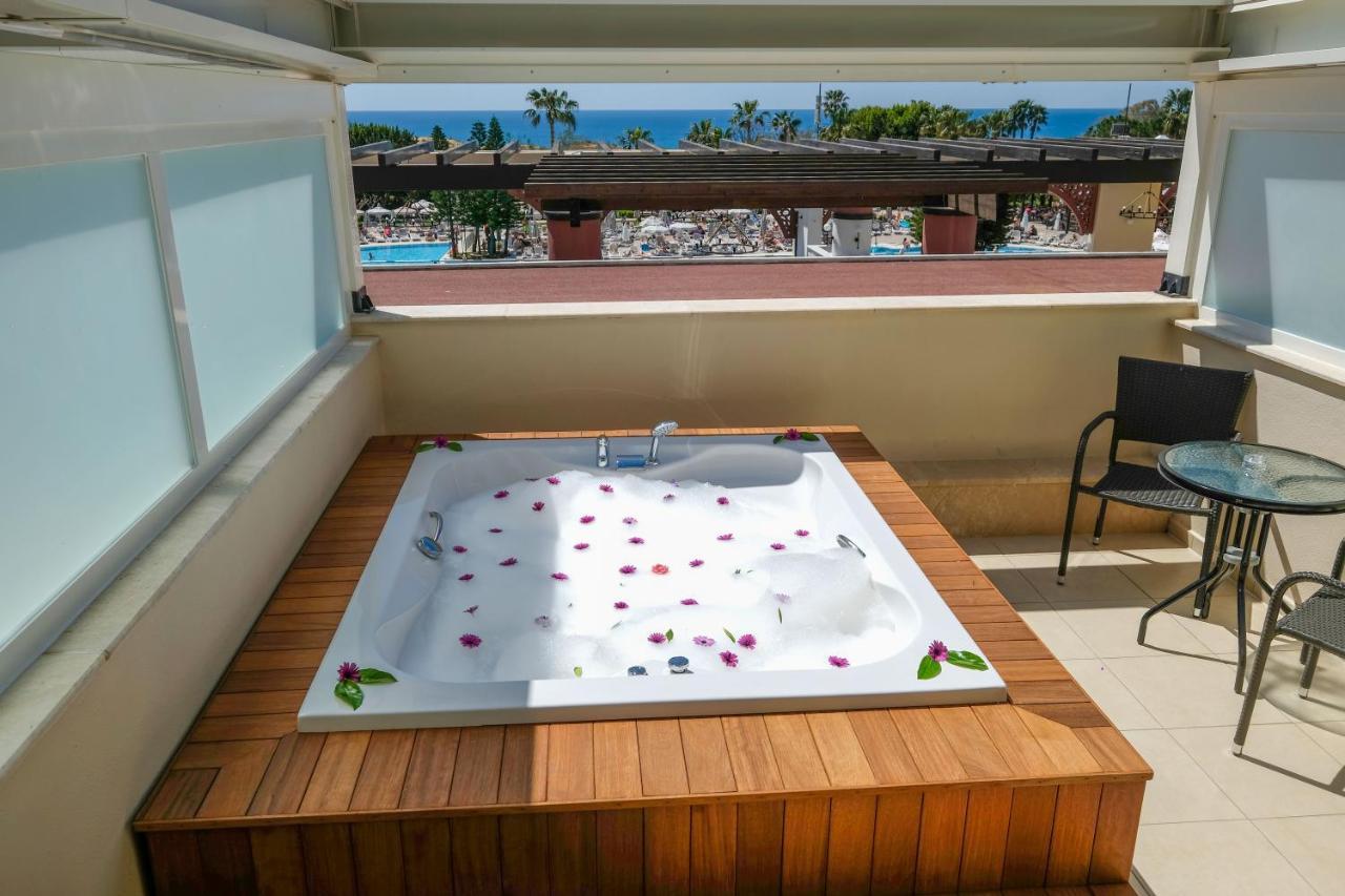 Star Resort