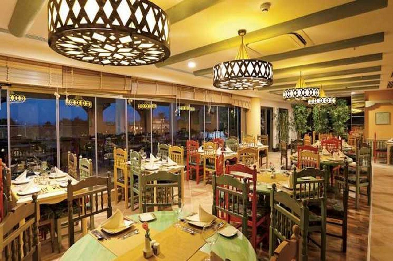 Resort Star Side